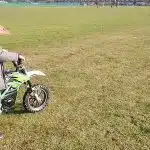 Comment choisir la bonne moto électrique pour votre enfant