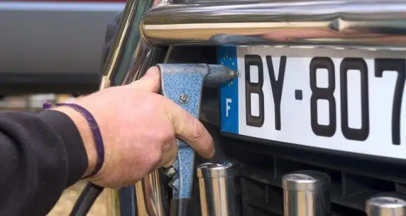 Les erreurs courantes à éviter lors de la commande de plaques d'immatriculation en ligne